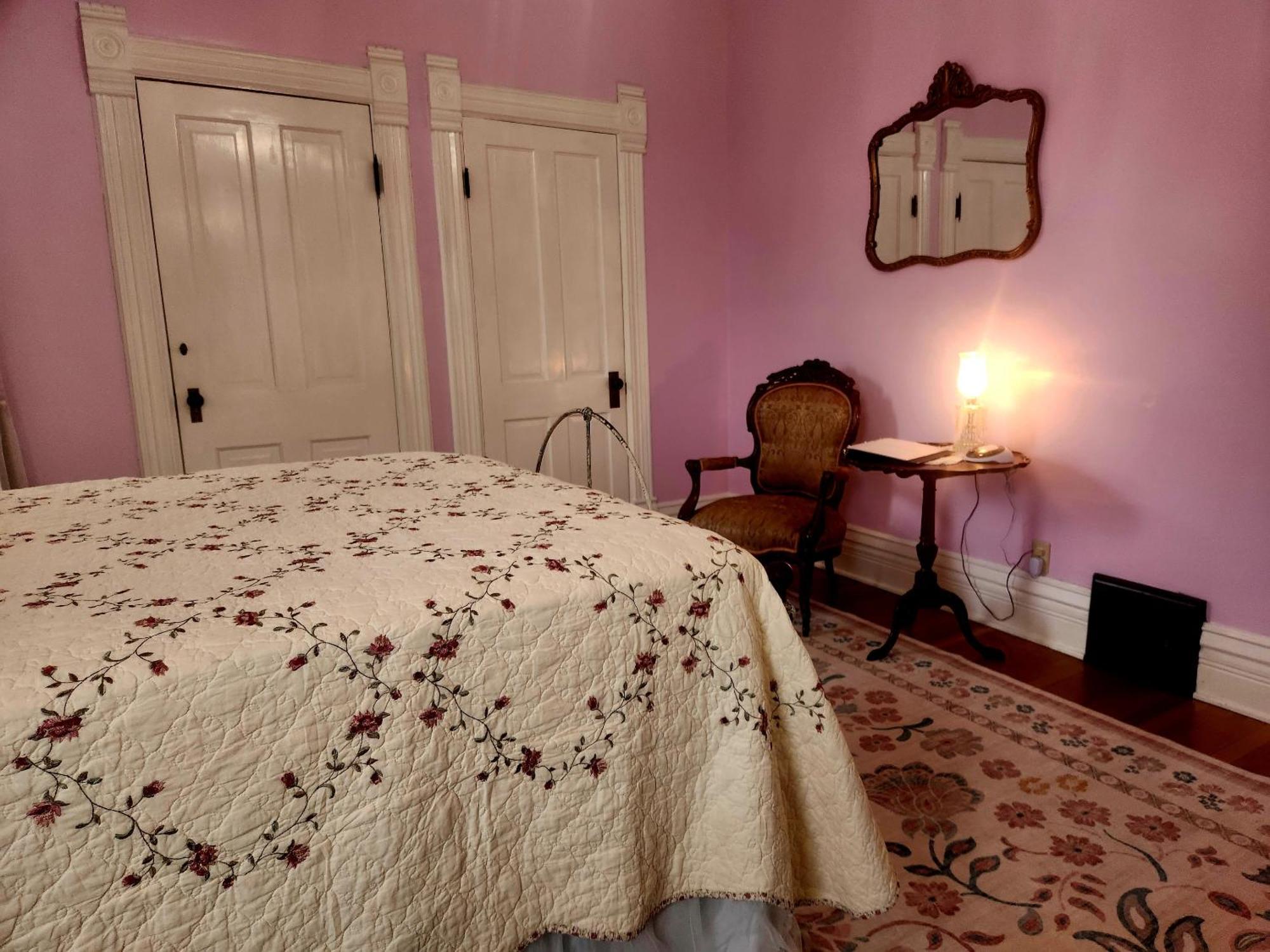 Downen House Bed & Breakfast Pueblo Pokój zdjęcie
